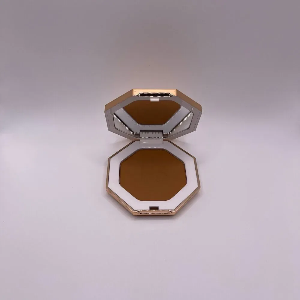 Fenty Beauty by Rihanna I$land Ting Sun Stalk'r Instant Warmth Bronzer